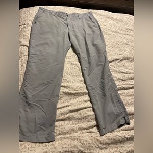 Under Armour Dress Pants 42/32
